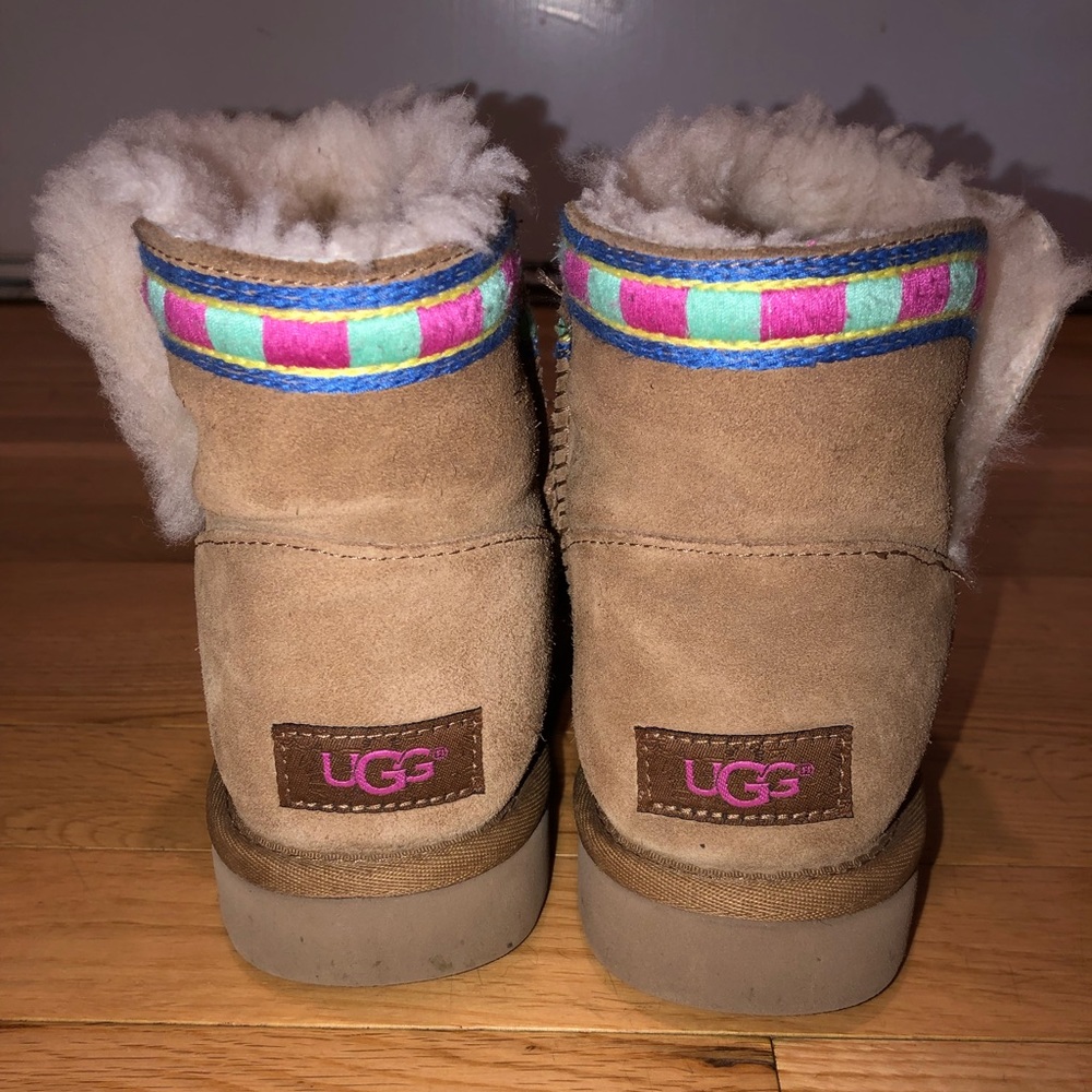 Rosamaria Embroidered Ugg Boots